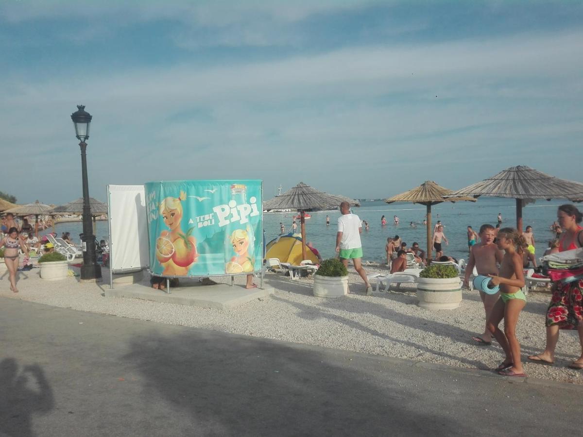 Apartman Bunaric Vir Exterior foto