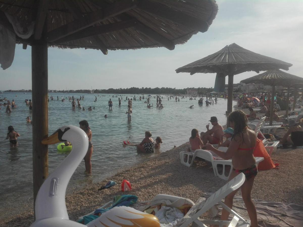 Apartman Bunaric Vir Exterior foto