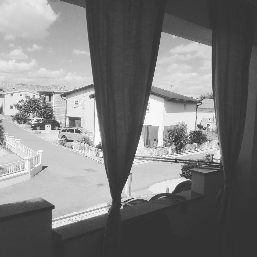 Apartman Bunaric Vir Exterior foto