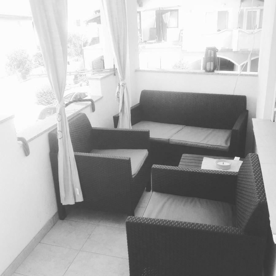 Apartman Bunaric Vir Exterior foto